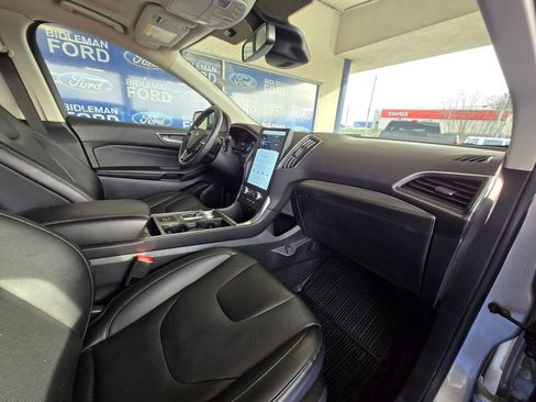 Used 2022 Ford Edge Titanium w/ Equipment Group 301A image 26