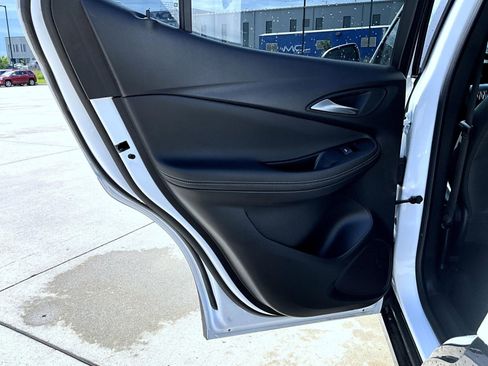 Certified 2024 Buick Encore GX Sport Touring image 18