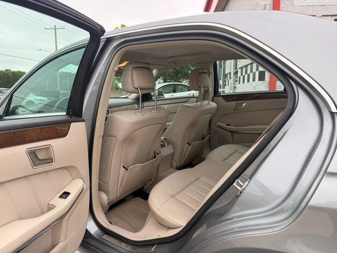 Used 2014 Mercedes-Benz E 350 Sedan image 23