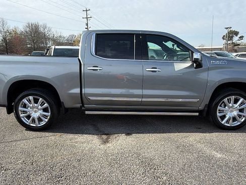 New 2026 Chevrolet Silverado 1500 High Country image 4