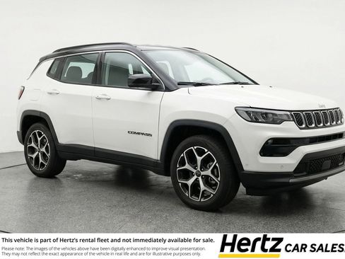 Used 2025 Jeep Compass Limited image 1
