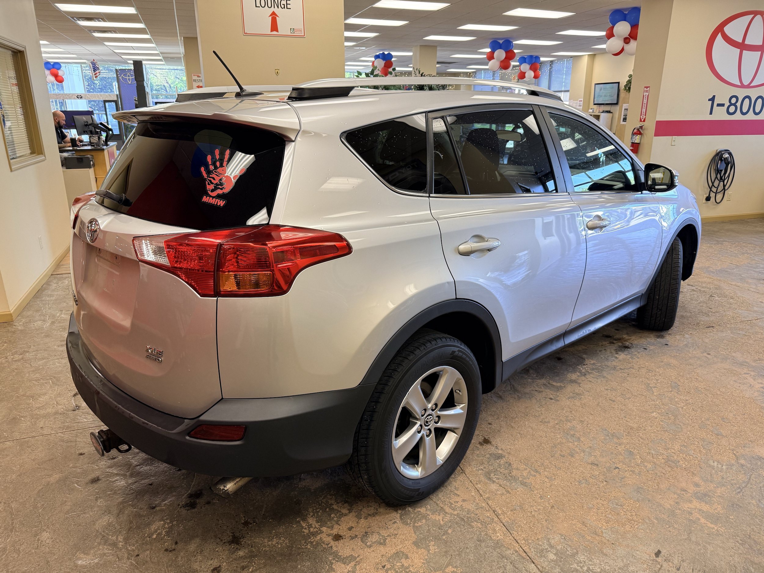 Used 2015 Toyota RAV4 XLE AWD/4WD image 10