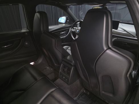 Used 2015 BMW M3 RWD image 38