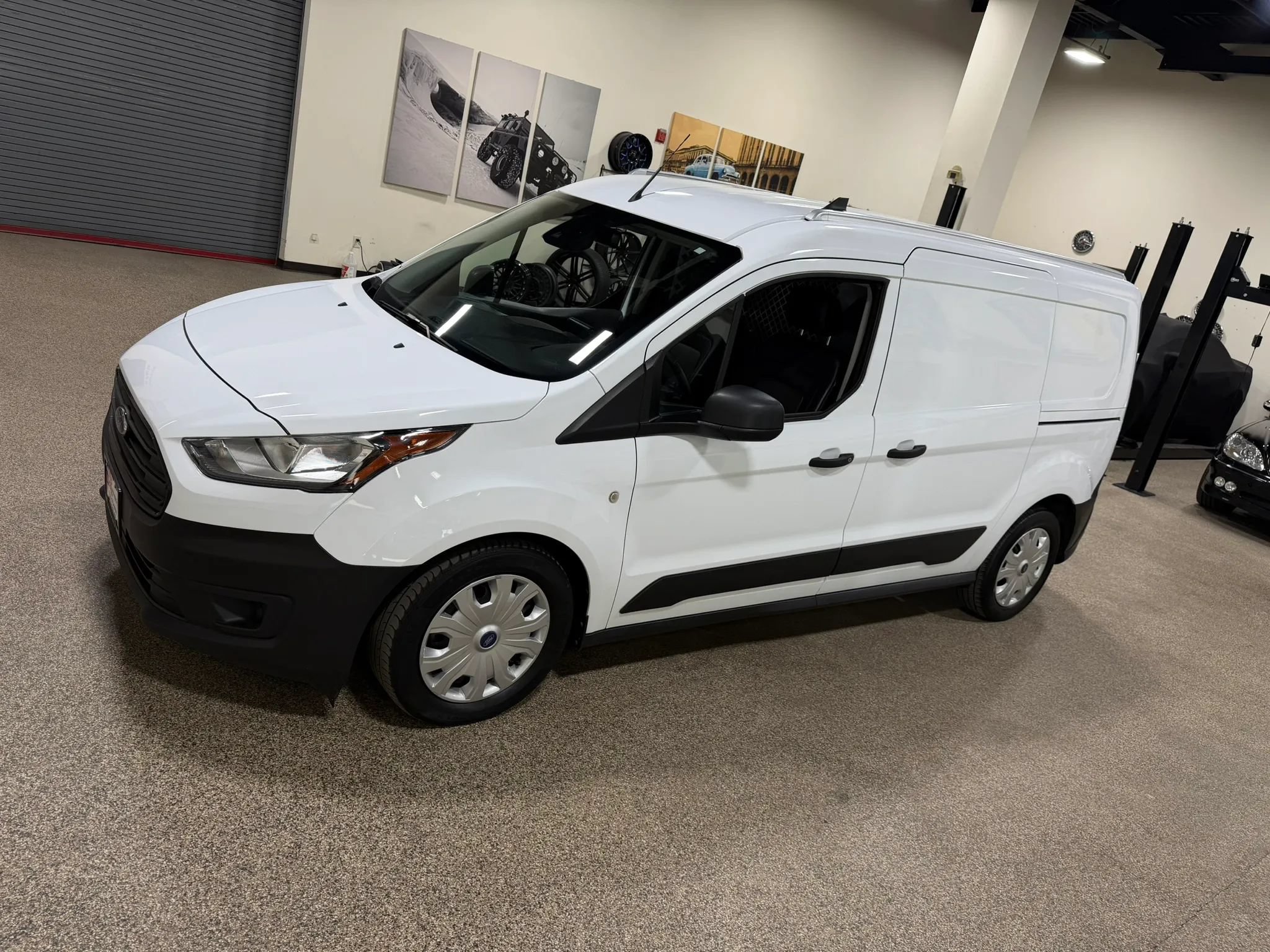 Used 2022 Ford Transit Connect XL FWD image 9