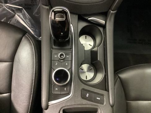 Used 2020 Cadillac XT6 Premium Luxury FWD image 20