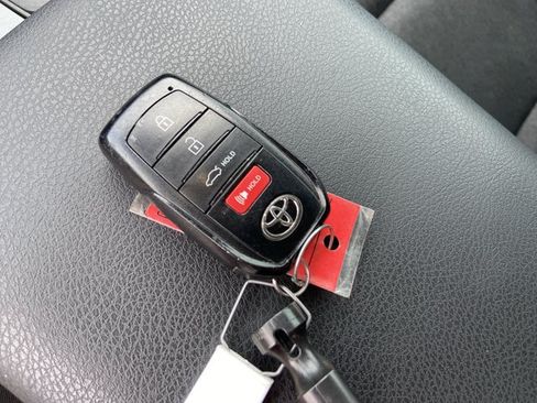 Used 2025 Toyota Camry LE FWD image 43