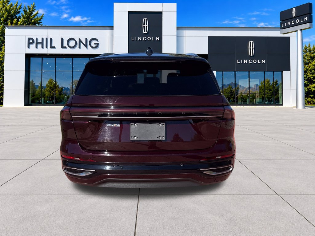 Used 2024 Lincoln Nautilus Reserve w/ Equipment Group 202A AWD/4WD image 7
