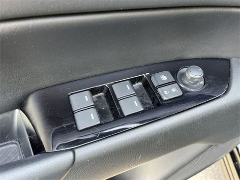 Certified 2023 MAZDA CX-5 AWD 2.5 S w/ Preferred Package image 13