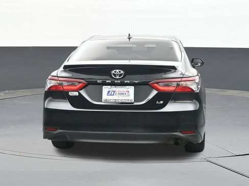 Used 2023 Toyota Camry LE w/ Convenience Package FWD image 11