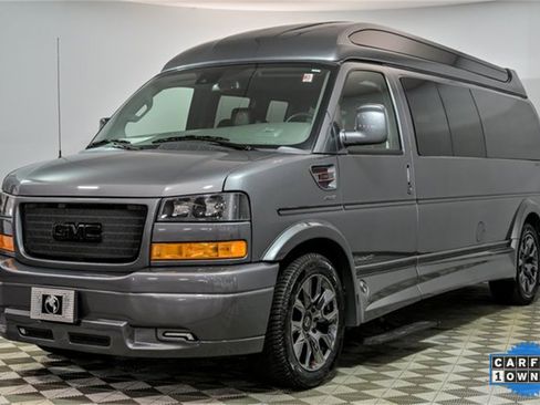 Used 2025 GMC Savana 2500 Extended w/ Driver Convenience Package image 4