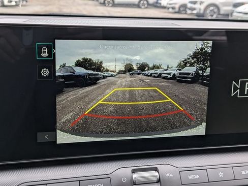 New 2026 Kia K4 FWD image 22