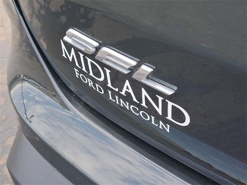 Certified 2024 Ford Edge SEL w/ Convenience Package image 7