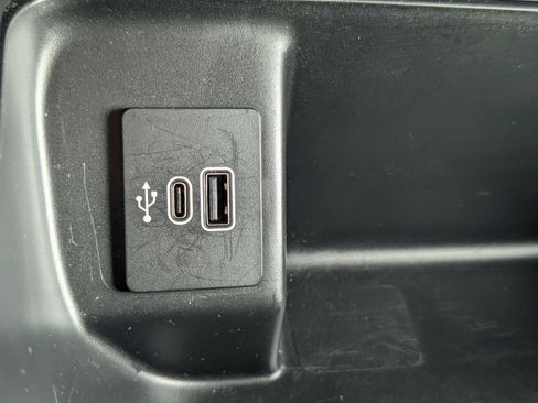 Used 2025 Ford F150 XLT w/ Equipment Group 301A Standard AWD/4WD image 24