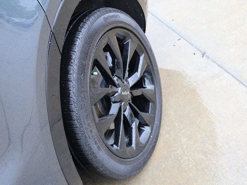 Used 2022 Kia Sorento SX FWD image 42