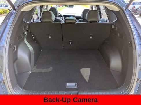Used 2025 Hyundai Tucson Limited AWD/4WD image 9