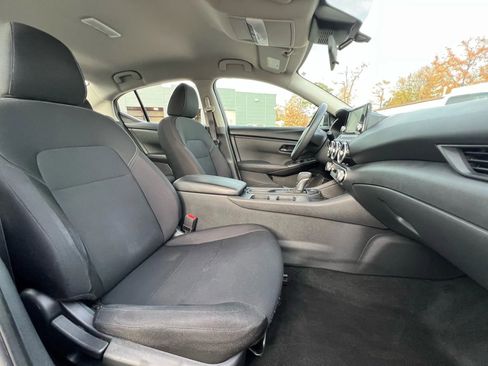 Used 2024 Nissan Sentra S image 21