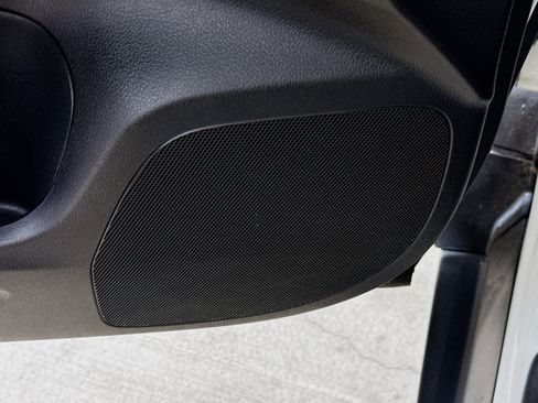 Used 2015 Honda CR-V LX image 21