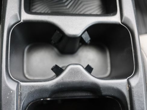 Used 2019 Honda CR-V EX image 32
