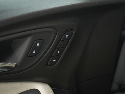 Used 2023 Buick Encore GX Essence w/ Advanced Technology Package image 24