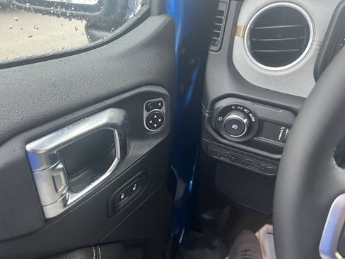 New 2025 Jeep Wrangler Sahara image 13