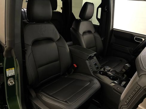 New 2025 Ford Bronco Outer Banks image 28