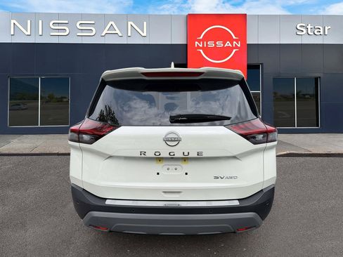 Used 2023 Nissan Rogue SV AWD/4WD image 5