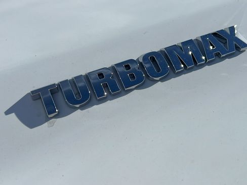 New 2026 Chevrolet Silverado 1500 W/T image 11