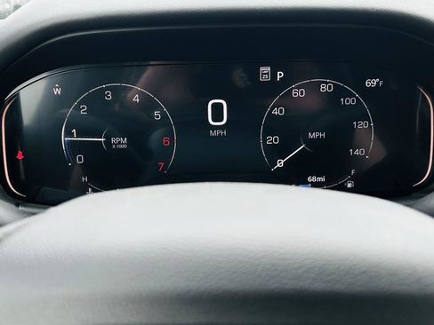 New 2024 Jeep Grand Wagoneer L 4WD w/ Convenience Group III image 24