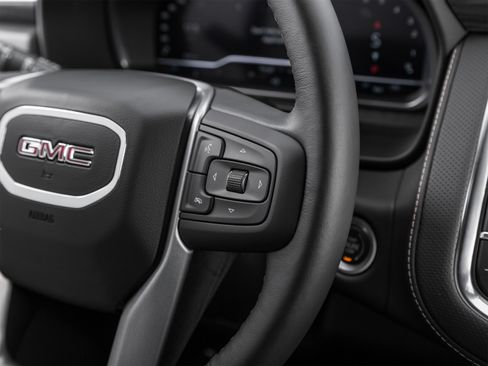 Used 2022 GMC Yukon SLT w/ SLT Premium Package AWD/4WD image 45