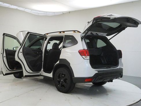 Used 2022 Subaru Forester Wilderness image 12
