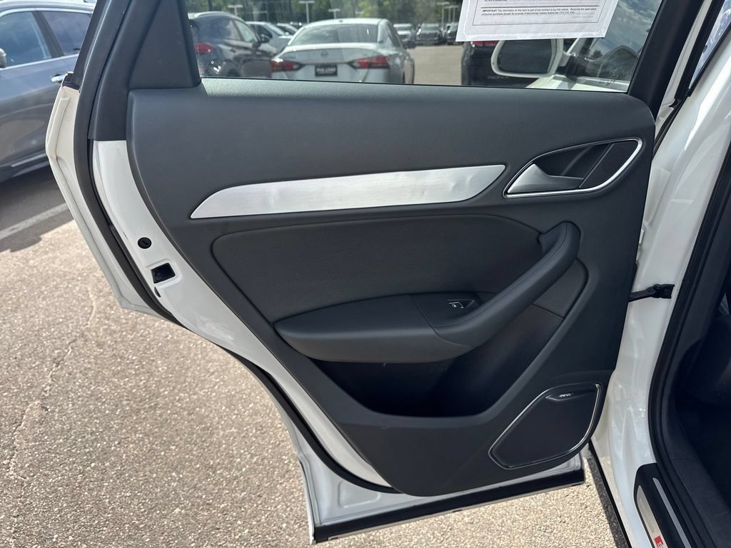 Used 2018 Audi Q3 2.0T Premium Plus AWD/4WD image 47