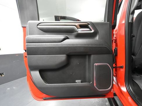 Used 2024 GMC Sierra 2500 SLE image 35