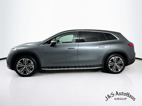 Used 2023 Mercedes-Benz EQS 450+ SUV image 4