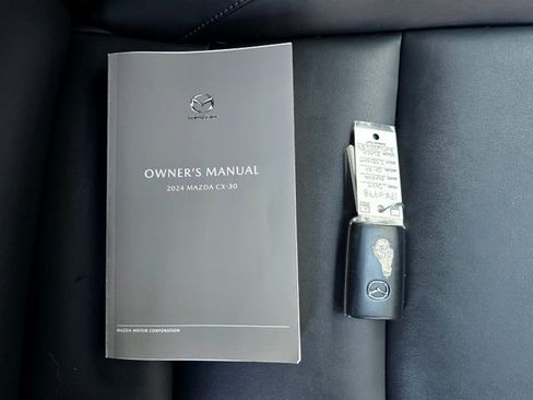 Used 2024 MAZDA CX-30 AWD 2.5 S w/ Select Sport Pkg image 28