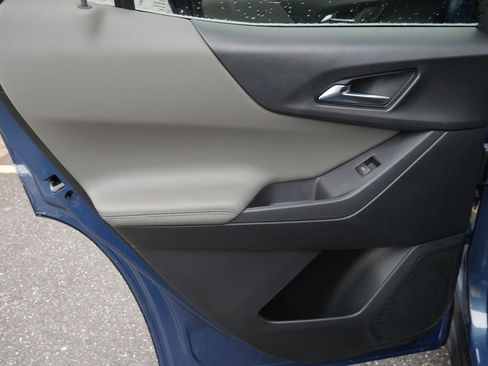 New 2026 Chevrolet Equinox LT w/ Convenience Package II image 34