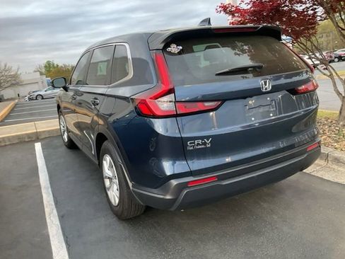 Used 2024 Honda CR-V LX image 8