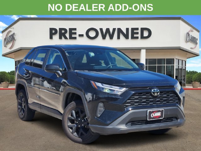 Used 2025 Toyota RAV4 LE FWD image 1