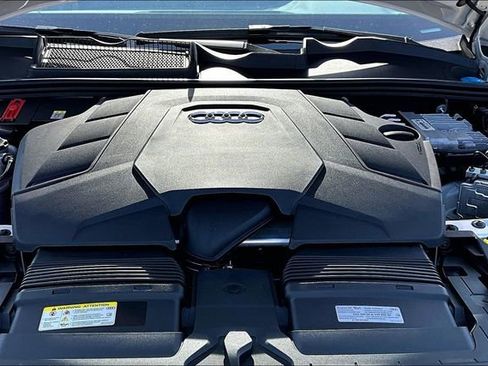 Used 2023 Audi Q7 3.0T Premium Plus image 9