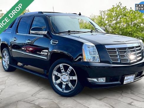 Used 2013 Cadillac Escalade EXT Premium AWD/4WD image 10