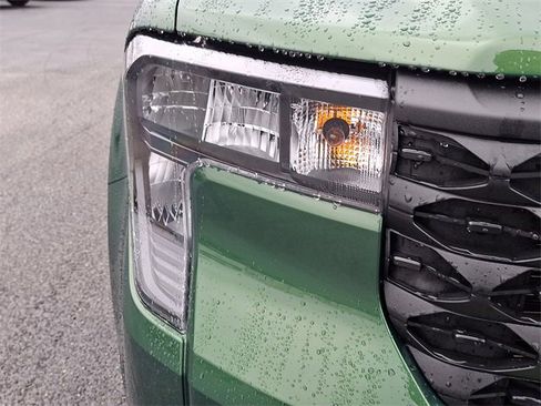 Used 2025 Ford Maverick XL w/ Equipment Group 102A image 13