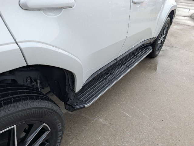 Used 2025 Lexus GX 550 w/ Accessory Package (2T) AWD/4WD image 31