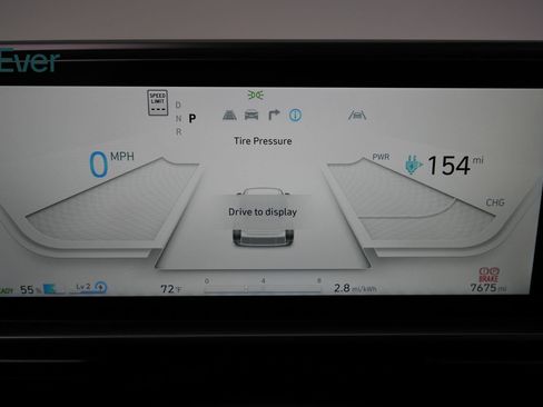 Used 2025 Hyundai Ioniq 6 SEL RWD image 7