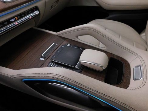 Used 2021 Mercedes-Benz GLE 350 image 37