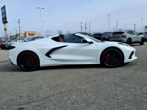 New 2026 Chevrolet Corvette Stingray Coupe w/ Battery Protection Package RWD image 30