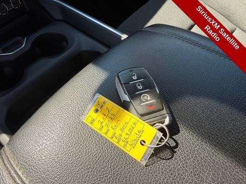 Used 2023 RAM 1500 Big Horn AWD/4WD image 31