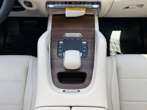 New 2026 Mercedes-Benz GLE 450 4MATIC image 14