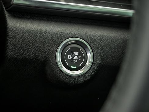 New 2026 GMC Terrain Elevation w/ Elevation Premium Package AWD/4WD image 13