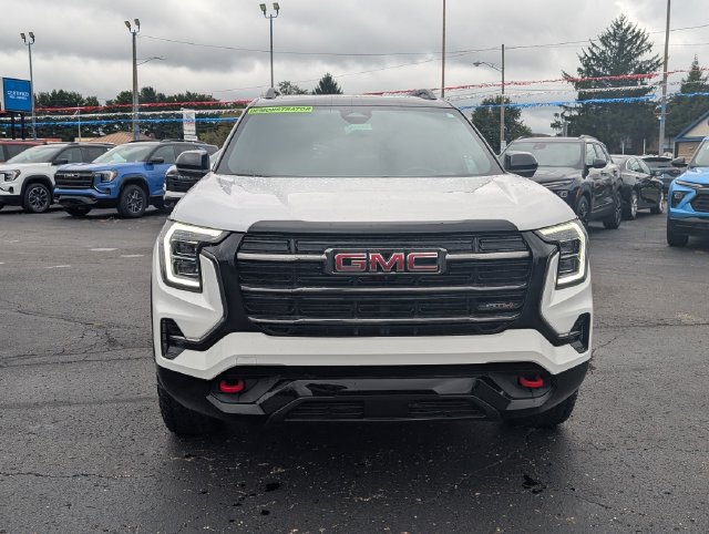 New 2026 GMC Terrain AT4 AWD/4WD image 2