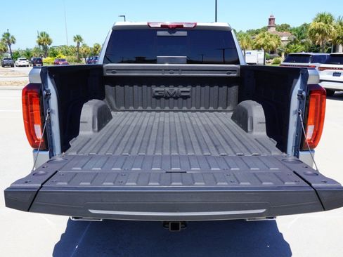 Used 2026 GMC Sierra 1500 AT4 w/ AT4 Premium Package AWD/4WD image 40