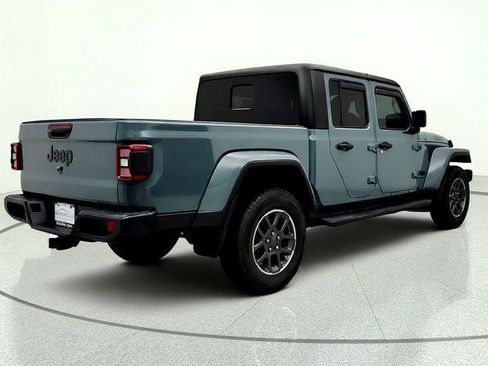 Used 2024 Jeep Gladiator Sport AWD/4WD image 5